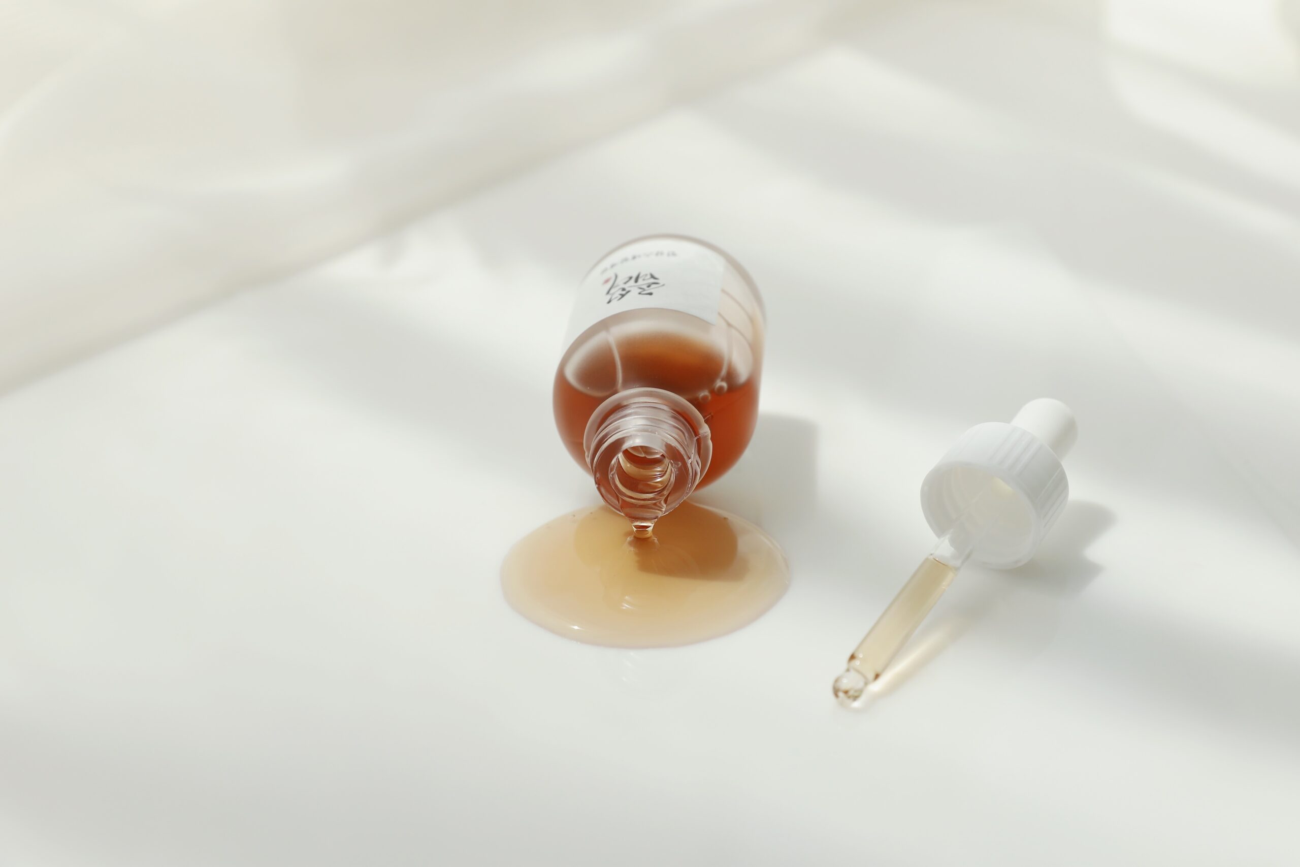 Ser reparator pentru fata cu ginseng si mucina de melc Beauty of Joseon 30ml (5)