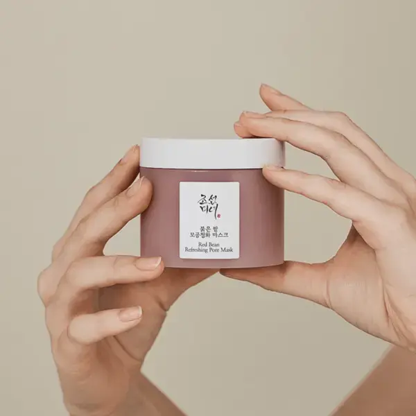 Masca cu argila si extract de fasole rosie pentru curatarea porilor Beauty of Joseon Red Bean Mask 140ml