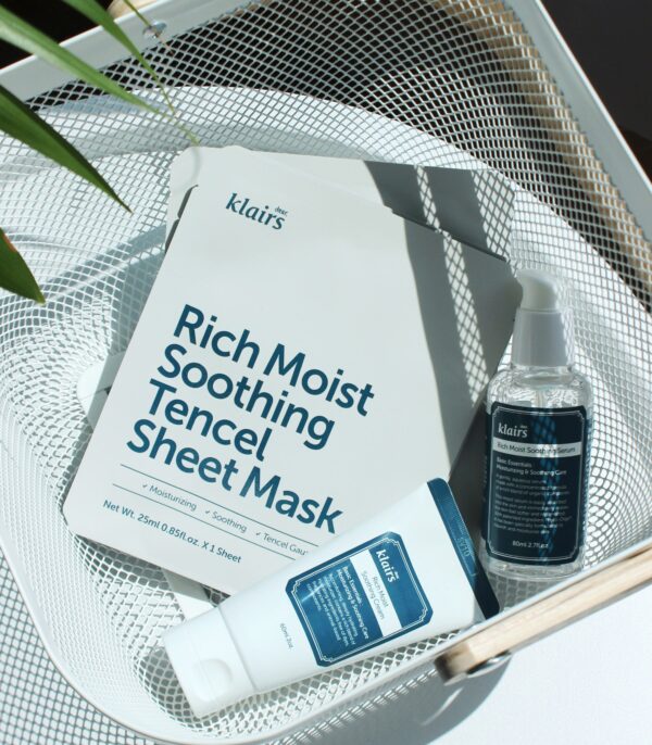 Ser de fata pentru hidratare intensa si calmare dear, Klairs Rich Moist 80ml